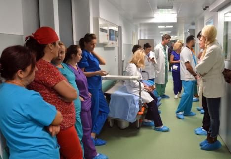 Deficitul bugetar, ameninţat de eliminarea impozitului pentru profesori şi medici