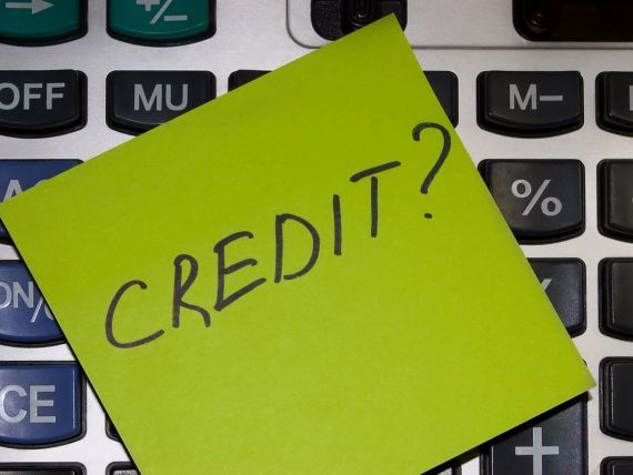 Probleme pe piața de credite ipotecare. România riscă penalități din partea Comisiei Europene