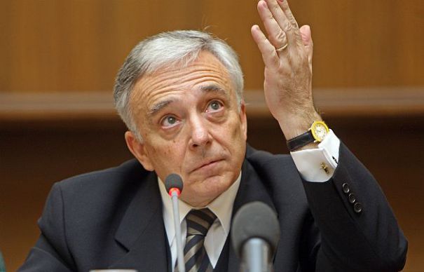 Mugur Isărescu a dat vestea proastă. INFLAȚIA a crescut peste așteptări și rămâne așa cel puțin un an