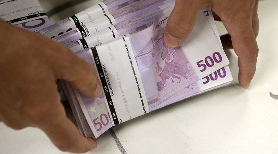 Sfârșitul bancnotei de 500 de euro, denumite popular "bin Laden"