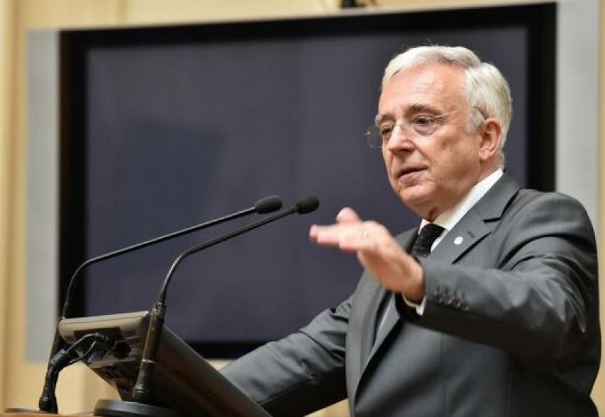Mugur Isărescu: Există un singur motiv serios pentru deprecierea leului
