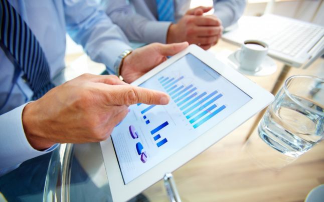 România educată, eșuată financiar. Doar 30% din populație cunosc domeniul finanțelor