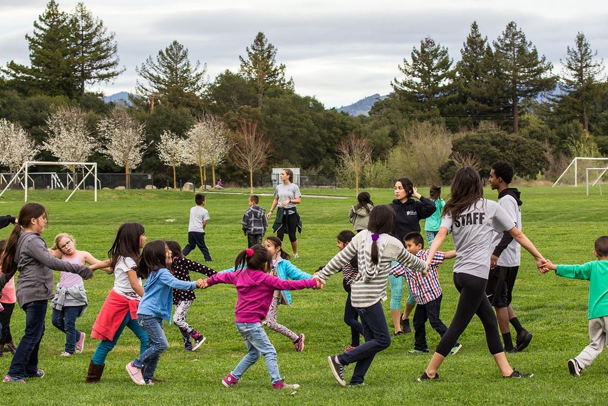 Cât cheltuie statul român pe recreație și sport?