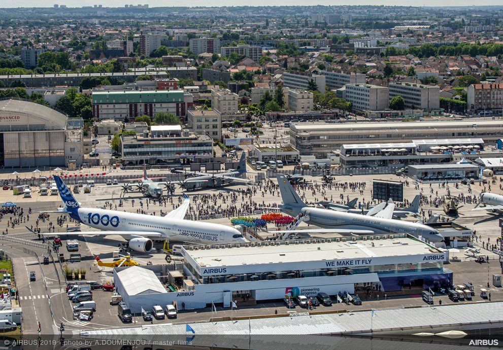 Airbus devasează Boeing