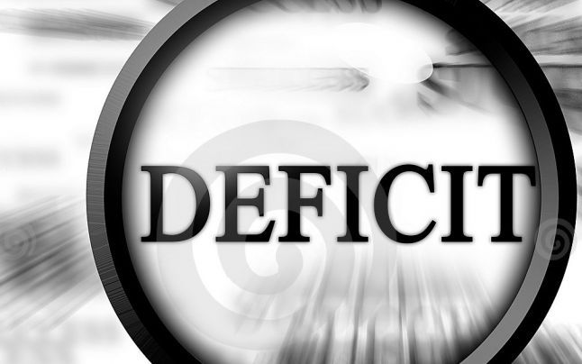 Deficitul bugetar, 5,18% din PIB după opt luni, dublu față de aceeași perioadă a anului trecut