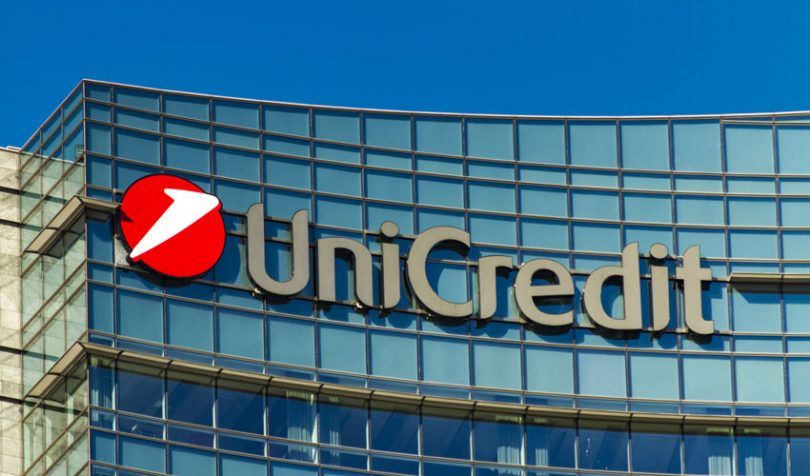 Italienii de la UniCredit închid 500 de agenții și concediază 8.000 de angajați