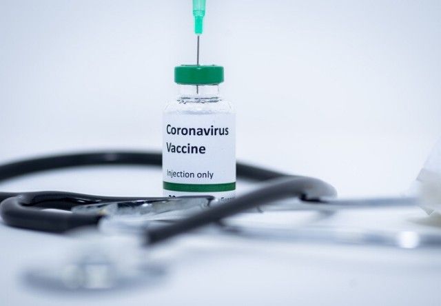 Rafila: Este posibil ca până la finele anului să apară pe piața mondială două vaccinuri anti-COVID. Prețul, între 5 și 20 de euro