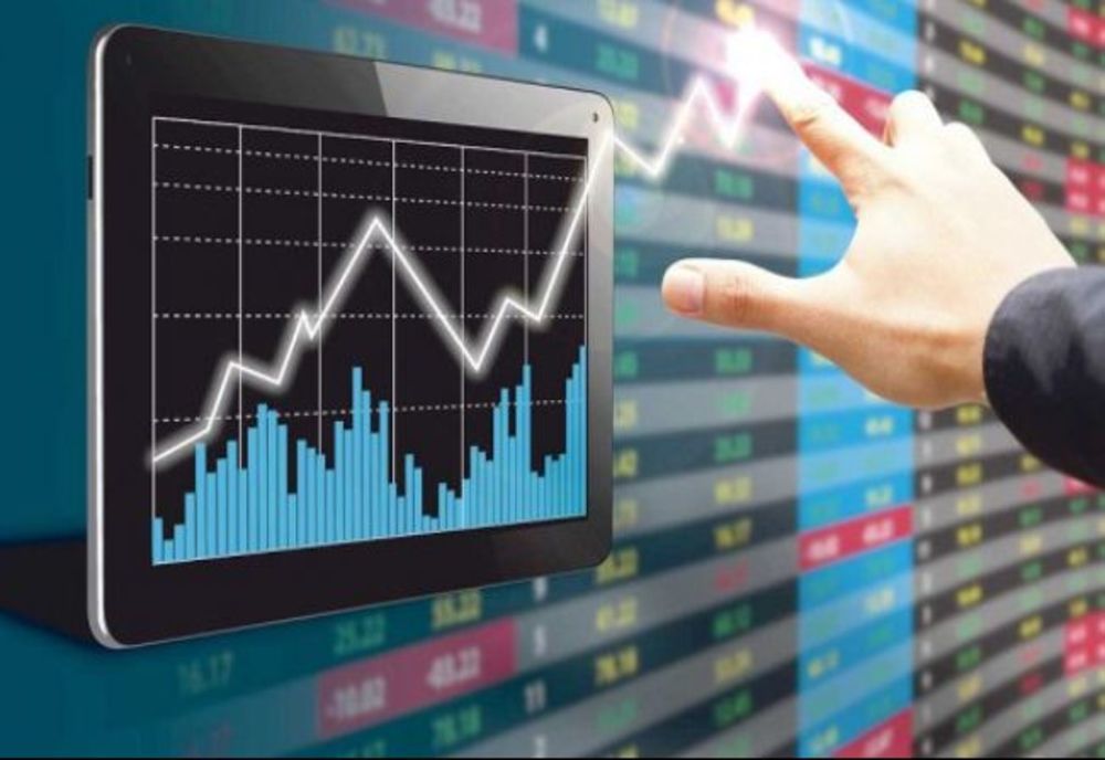 Statul oferă câte 1000 de euro pentru tinerii din România - Din 6 martie se pot depune actele