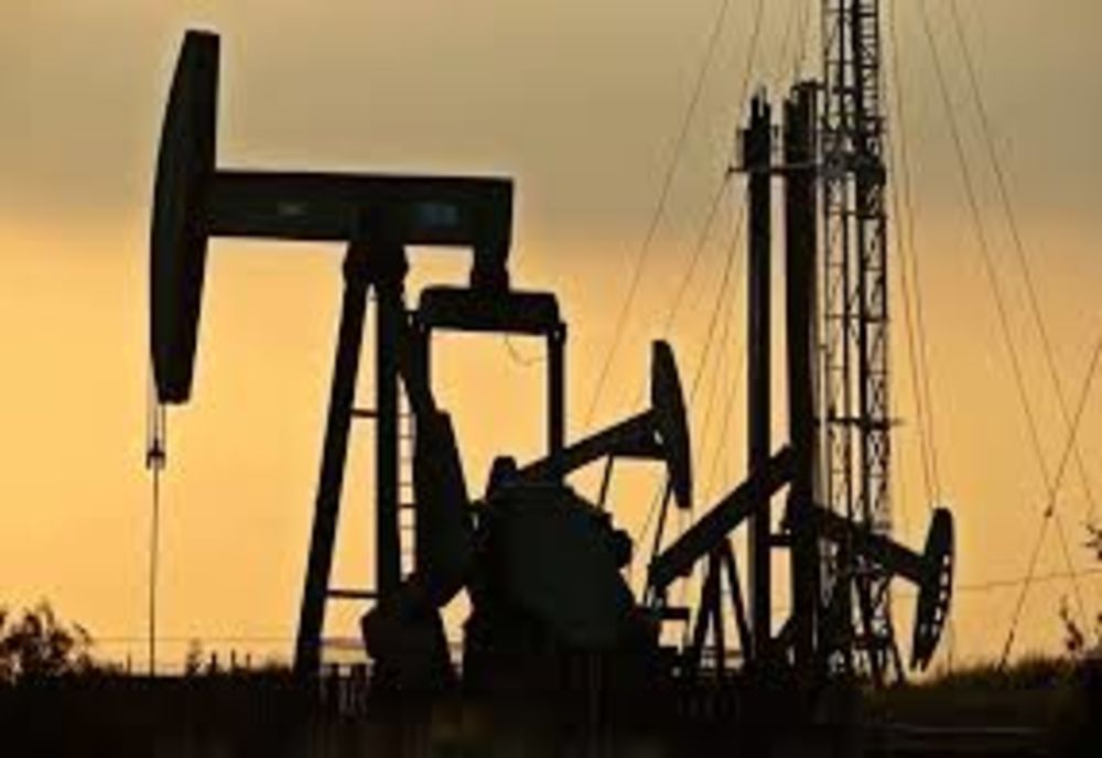 Prețul petrolului continuă să scadă