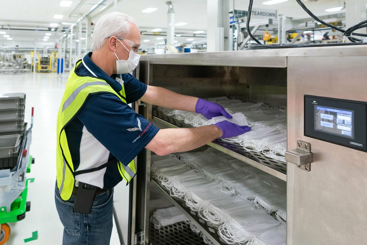 Barometru: 7 din 10 antreprenori se tem că al treilea val al pandemiei le-ar putea bloca din nou activitatea