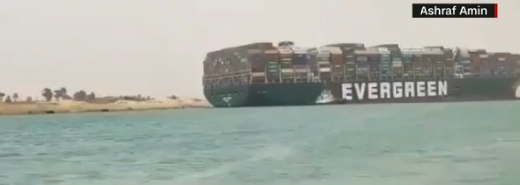 Un miliard de dolari. La atât sunt estimate pierderile cauzate de blocarea Canalului Suez de nava Evergreen