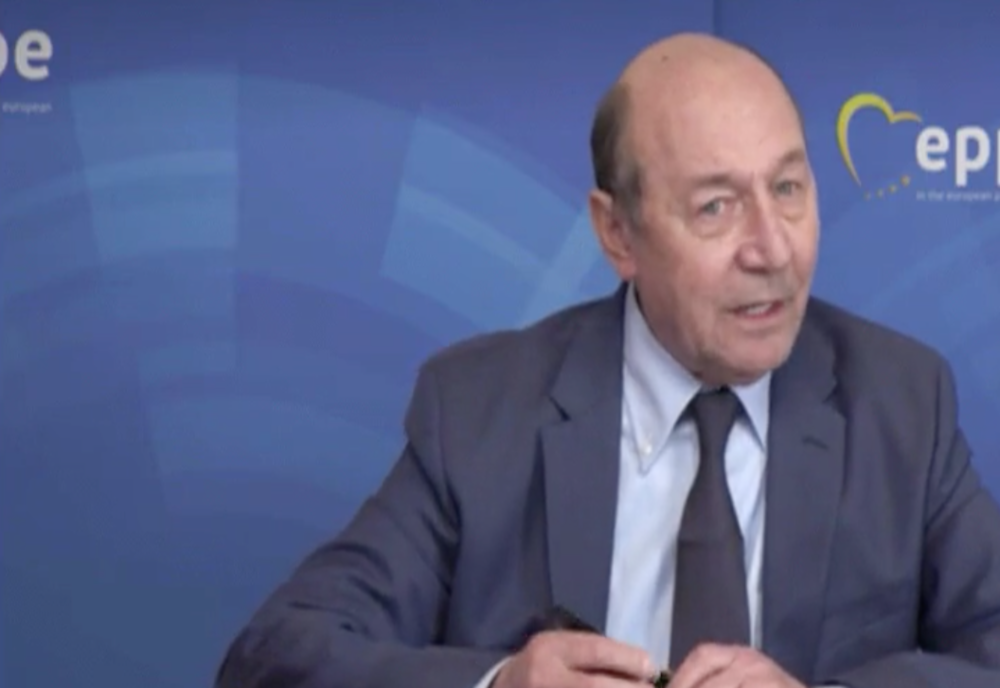 Traian Băsescu: „Prioritatea: recalcularea pensiilor care nu sunt echitabile. Este esențial să se revină la indexarea pensiilor de la 1 ianuarie”
