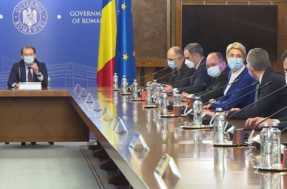 Proiectul de lege privind cumulul pensiei cu salariul ajunge miercuri pe masa Guvernului