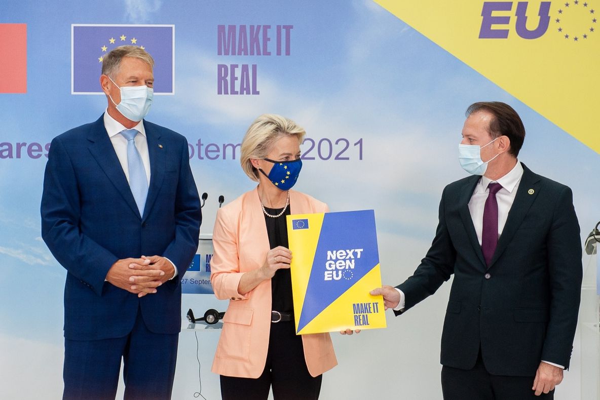 PNRR, văzut ca o VICTORIE la București, dar privit cu ÎNGRIJORARE la Bruxelles. Oficiali europeni: "Sperăm să fie instalat un guvern stabil"