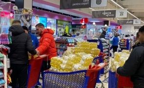 Prețul uleiului a explodat în România, războiul a accelerat scumpirea