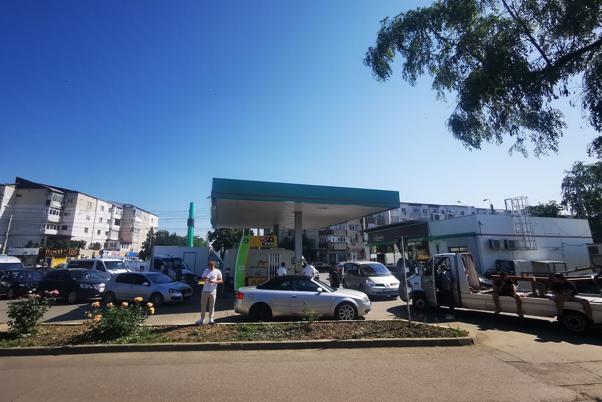 Șoferii sunt chemați la protest în benzinării din cauza scumpirii fără precedent a carburanților