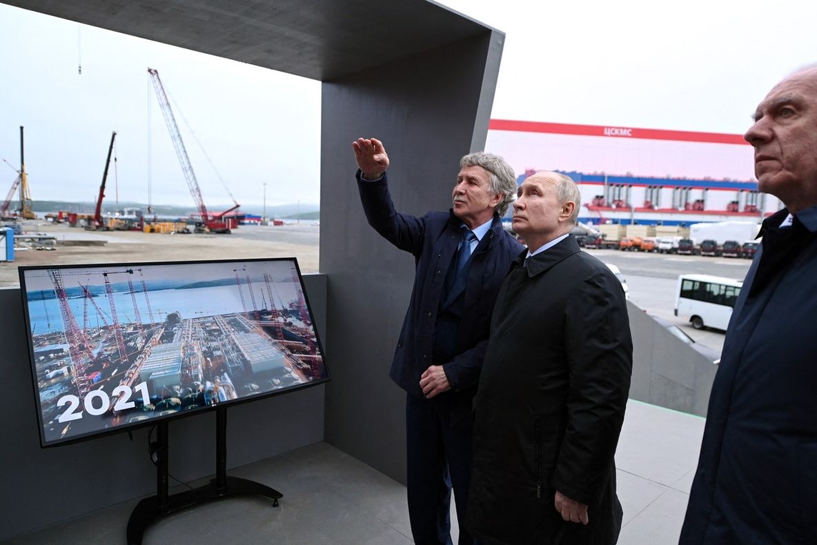 Efectul pervers al războiului. O altă firmă rusească e pe cale să devină cel mai mai mare furnizor de gaz lichefiat al Europei, în locul Gazprom