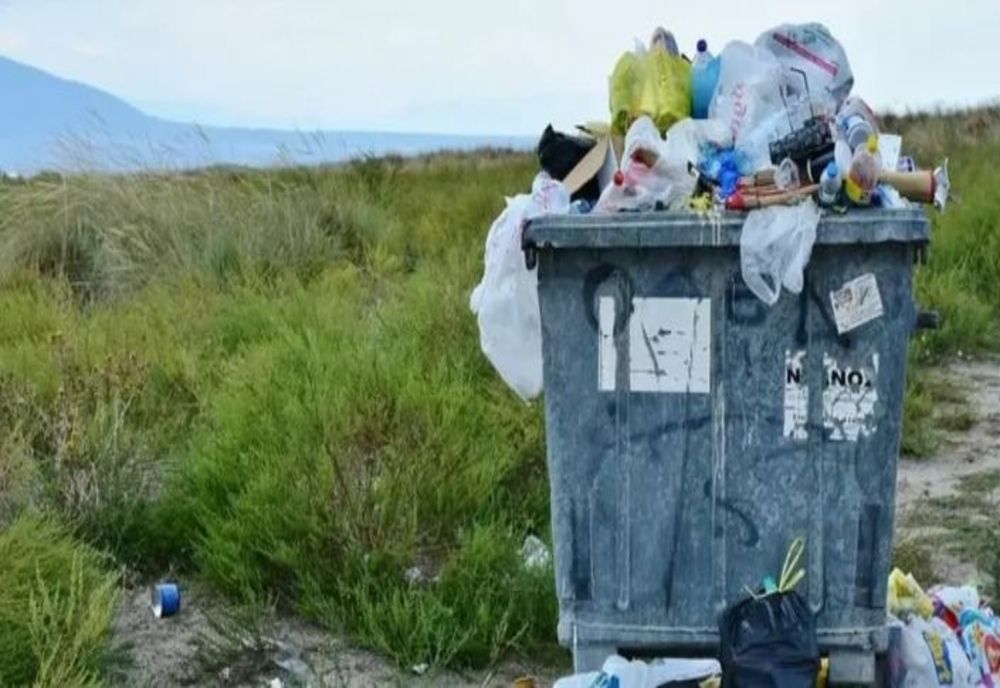 Descinderi în forță la MAFIA GUNOAIELOR din Prahova - Cum se îngropau deșeurile periculoase