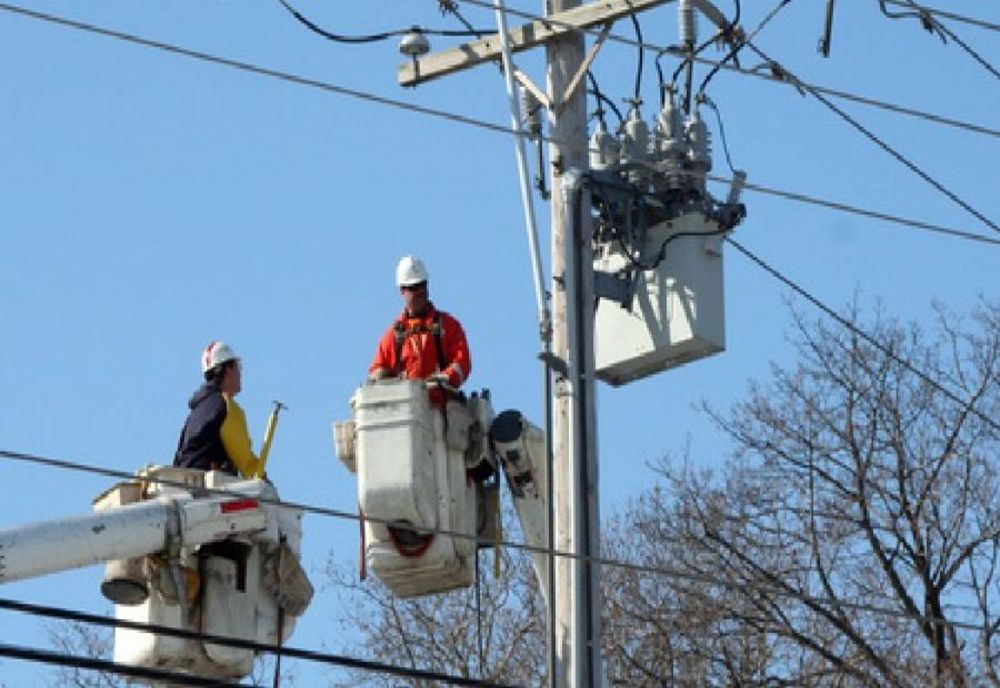 ANRE schimbă foaia. Ce noi reguli sunt pentru racordarea locurilor de producere a energiei electrice la rețelele publice?