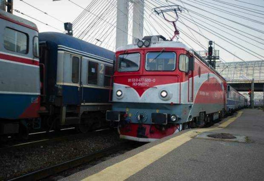 CFR CĂLĂTORI SUSPENDĂ DIN ACEASTĂ NOAPTE CIRCULAȚIA A ZECI DE TRENURI, DIN CAUZA DATORIILOR COMPANIEI. CE RUTE SUNT AFECTATE?