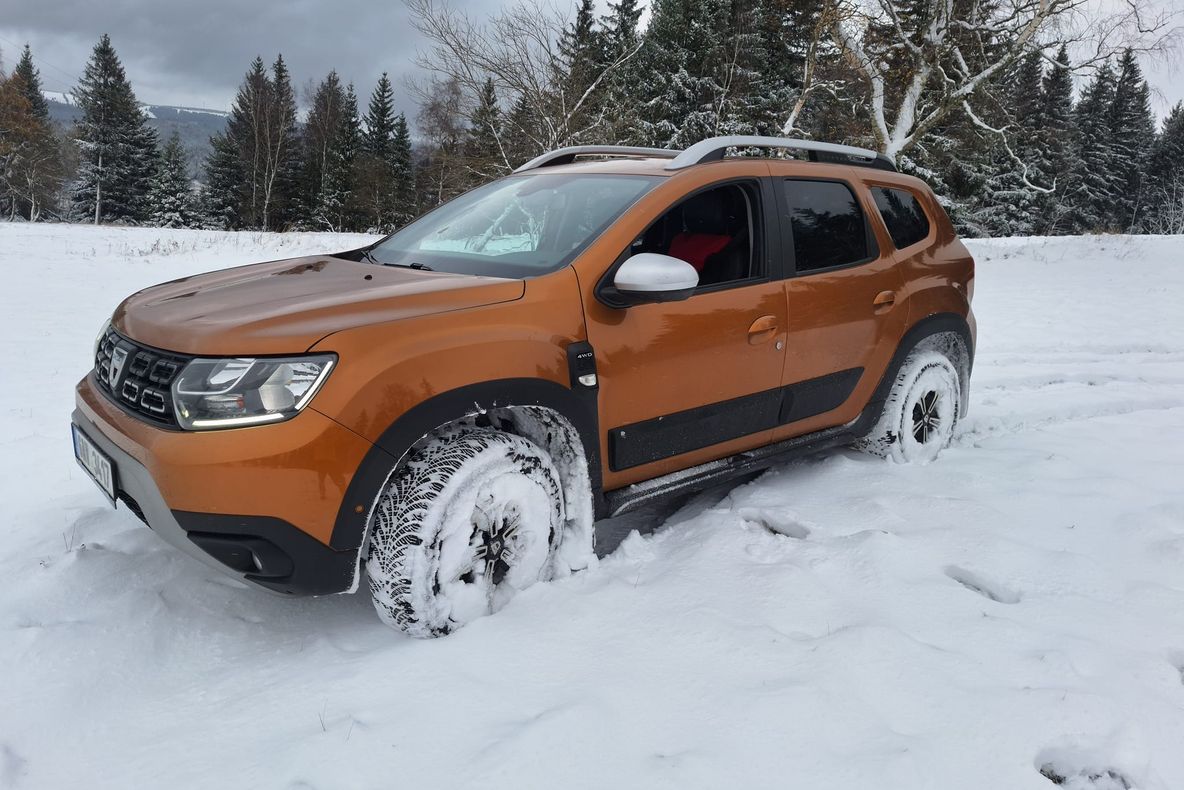 Dacia Duster, în finala pentru titlul de Mașina Anului 2025 în Europa. Cu ce modele concurează?