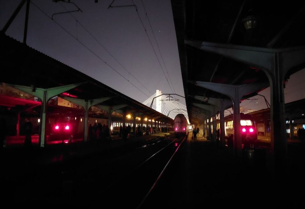 Scenariul "CER NEGRU". Ce s-ar întâmpla în cazul unei pene de curent electric la nivel global?