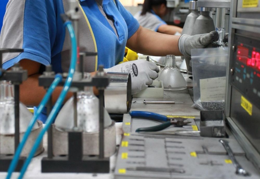 Încă o fabrică trimite oamenii în șomaj. 465 de angajați vor rămâne fără loc de muncă, începând din martie