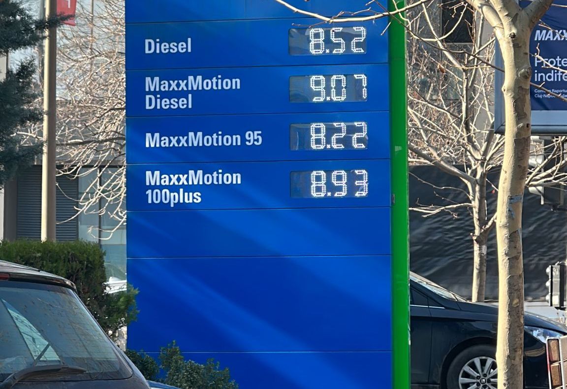 Șoc la benzinăriile din București: Prețurile carburanților au crescut cu peste 10 bani, peste noapte