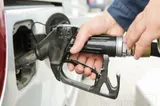 Prețul motorinei a scăzut cu 20 de bani