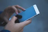 Un mare producător de telefoane se retrage din România. Ce se întâmplă cu telefoanele deja cumpărate