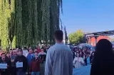 Protest la Carfil Brașov: Angajații cer salariile restante și se tem de concedieri, în timp ce directorul este în concediu