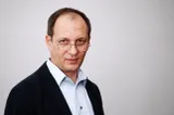CAS între contribuție și impozit: analiza lui Daniel Udrescu despre fiscalizarea implicită a pensiilor