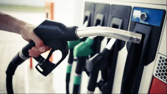 România iși asigură aprox. 70% din nevoia de motorină