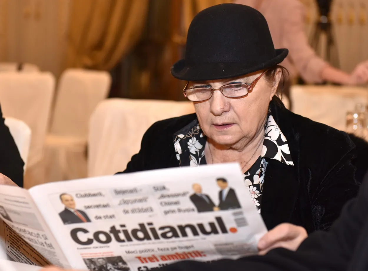 cotidianul lucia hossu login