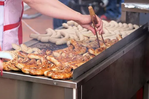 carne, carnati. gratar