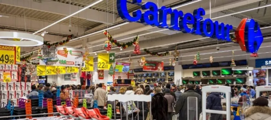 program-carrefour-craciun-2017-revelion-2018-program-carrefour-25-decembrie-2017-1-ianuarie-2018-890x395_c