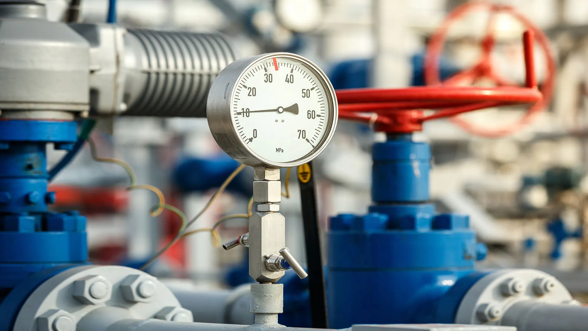 Gas manometer on a gas development plant
