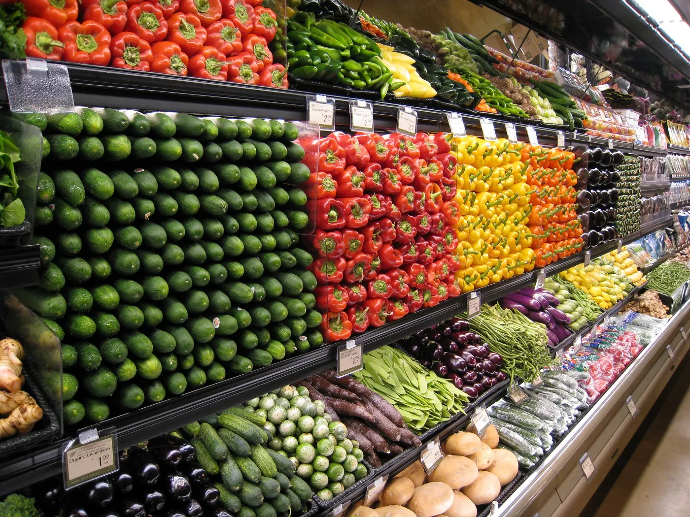 depozit-raft-legume-fructe