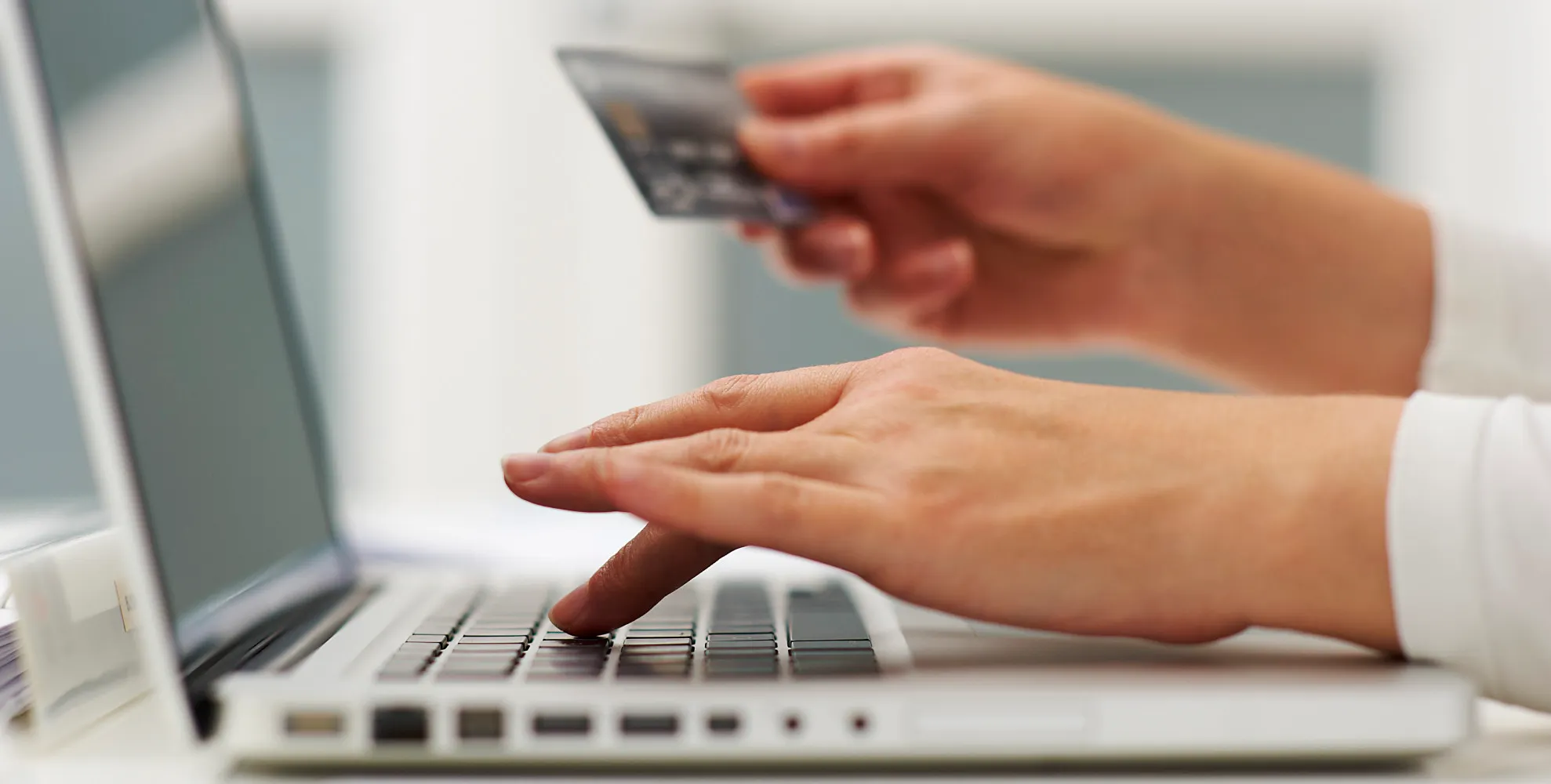 ONLINE-SHOPPING