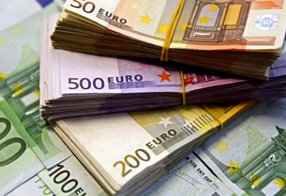 Irlanda şi România, cel mai scăzut procent de contribuţii sociale şi taxe raportat la PIB (EUROSTAT)