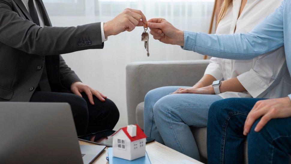 Impozitele pe valoarea de piață ar putea da peste cap piața imobiliară