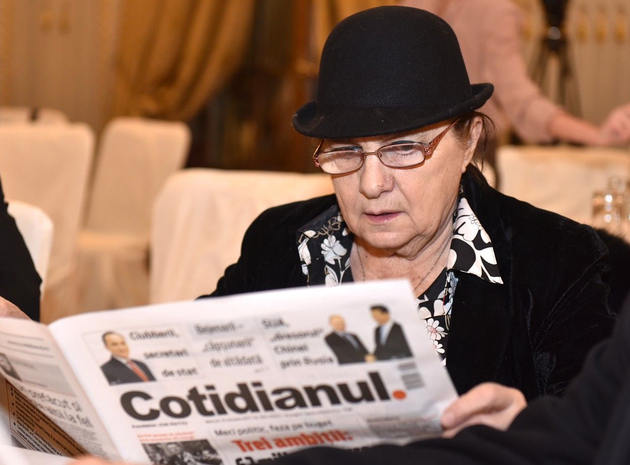 cotidianul lucia hossu login