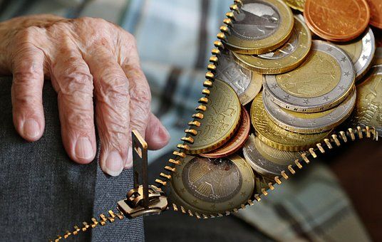 pensionari, asistati social