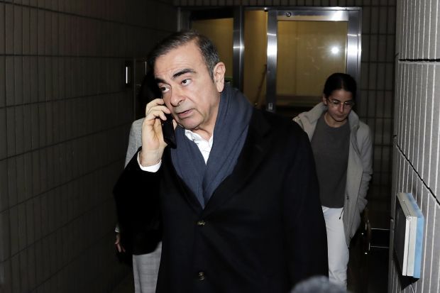 ghosn-61120