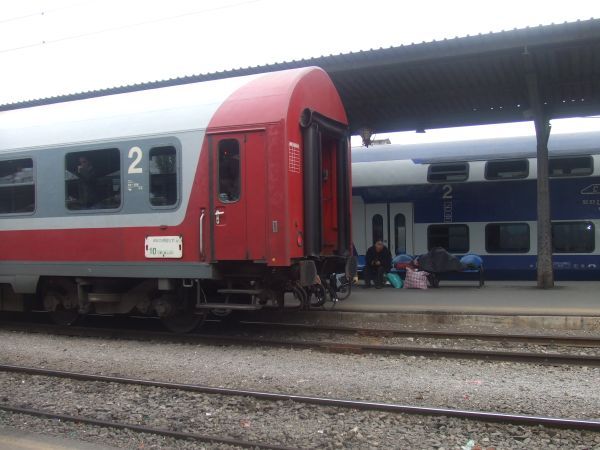 341228