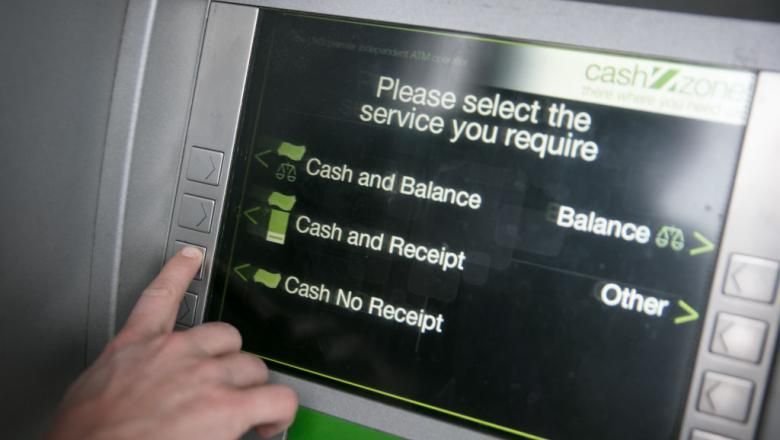 somer milionar bancomat