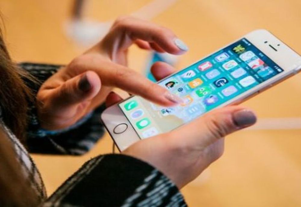 Apple lucrează cu furnizori din China penru cel mal recent model de iPhone