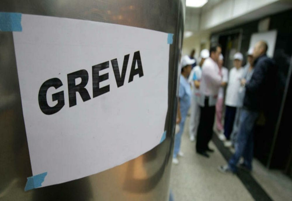 Grevă a sindicaliștilor - Proteste în București și alte 26 de direcții teritoriale - Ce revendică angajații