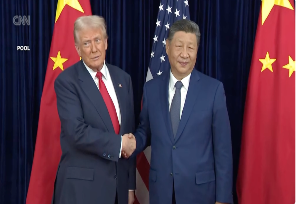 DONALD TRUMP ANUNȚĂ REDUCEREA TARIFELOR PENTRU CHINA 