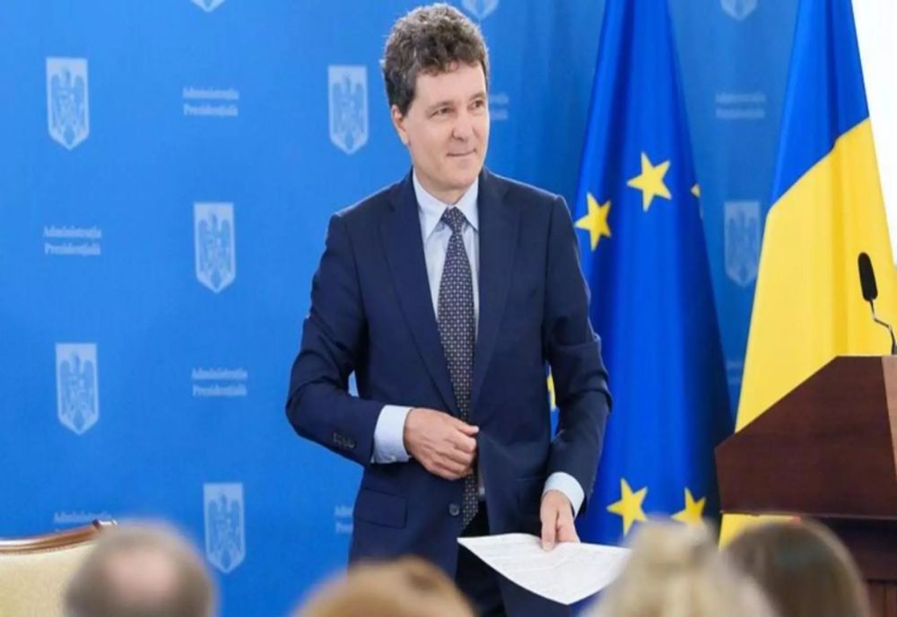 BOMBĂ POLITICĂ! OMUL LUI NICUȘOR DAN NU EXCLUDE UN GUVERN AUR-PSD: PREȘEDINTELE VA CUMPĂNI ȘI VA LUA DECIZII CORECTE